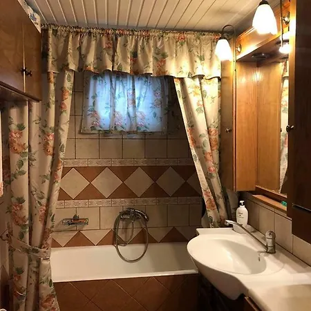Sias House Apartman