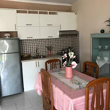 Sias House Apartment Lixouri